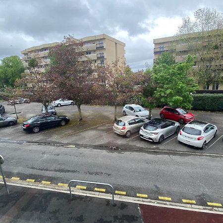 Superbe Appartement Au Calme Avec Parking Gratuit. Mérignac Екстериор снимка