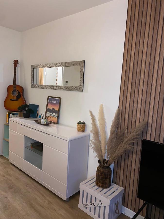 Superbe Appartement Au Calme Avec Parking Gratuit. Mérignac Екстериор снимка