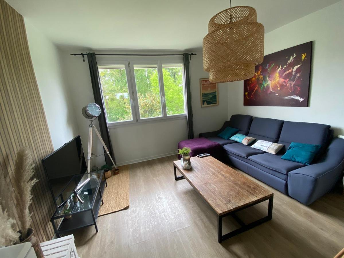 Superbe Appartement Au Calme Avec Parking Gratuit. Mérignac Екстериор снимка