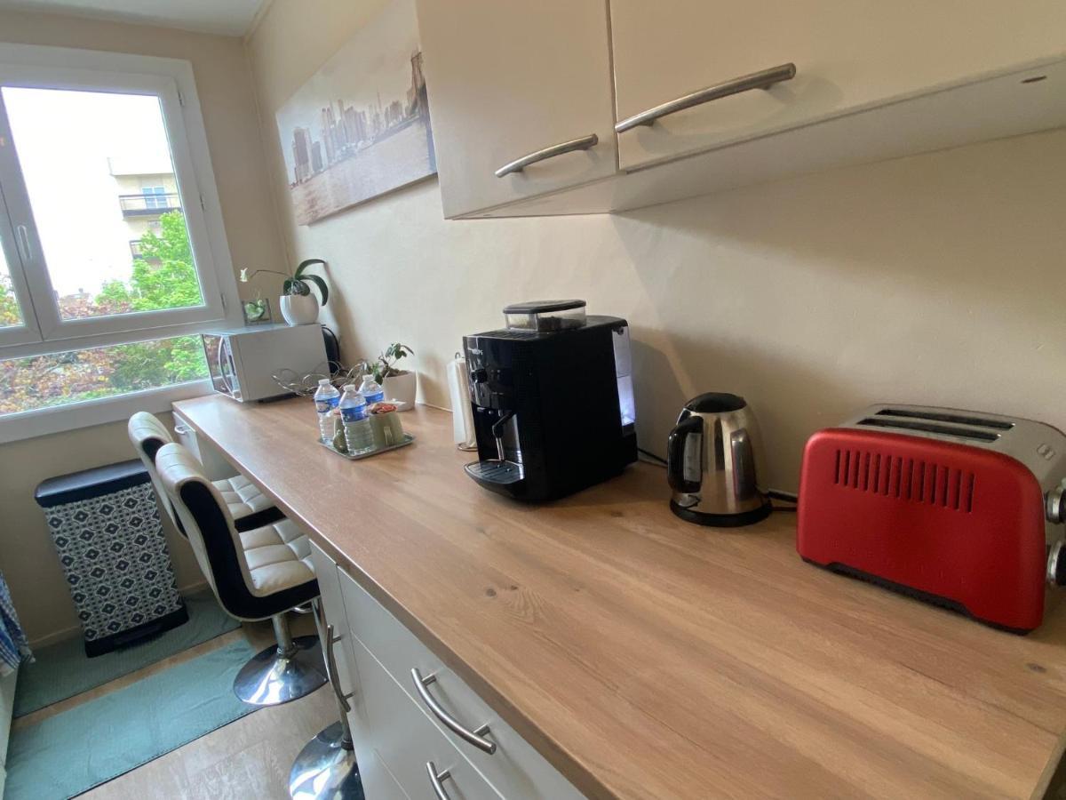 Superbe Appartement Au Calme Avec Parking Gratuit. Mérignac Екстериор снимка